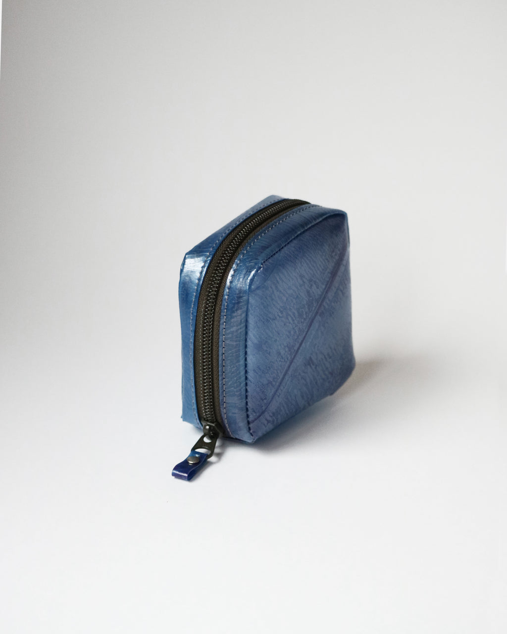 DROPS POUCH 02