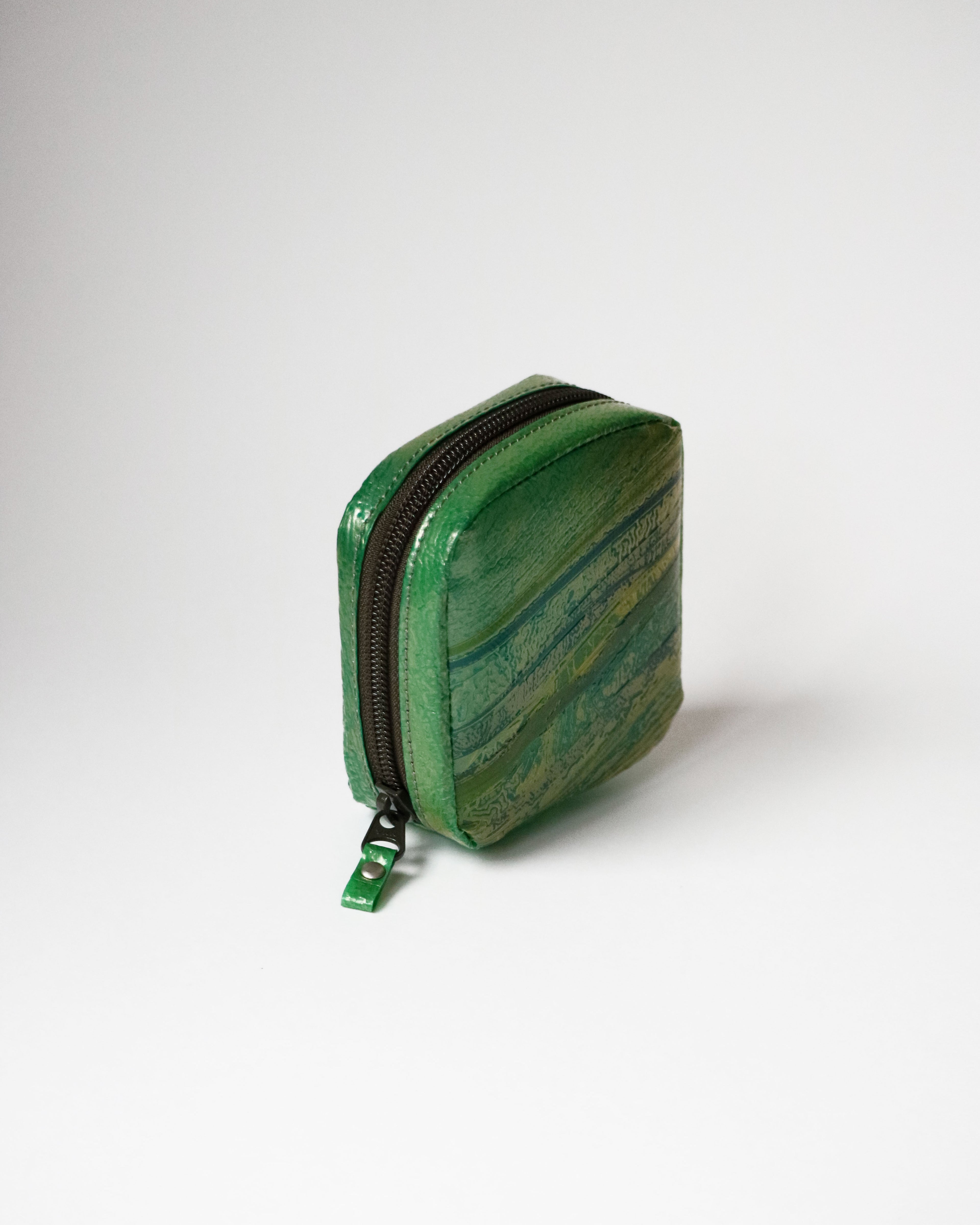 DROPS POUCH 05